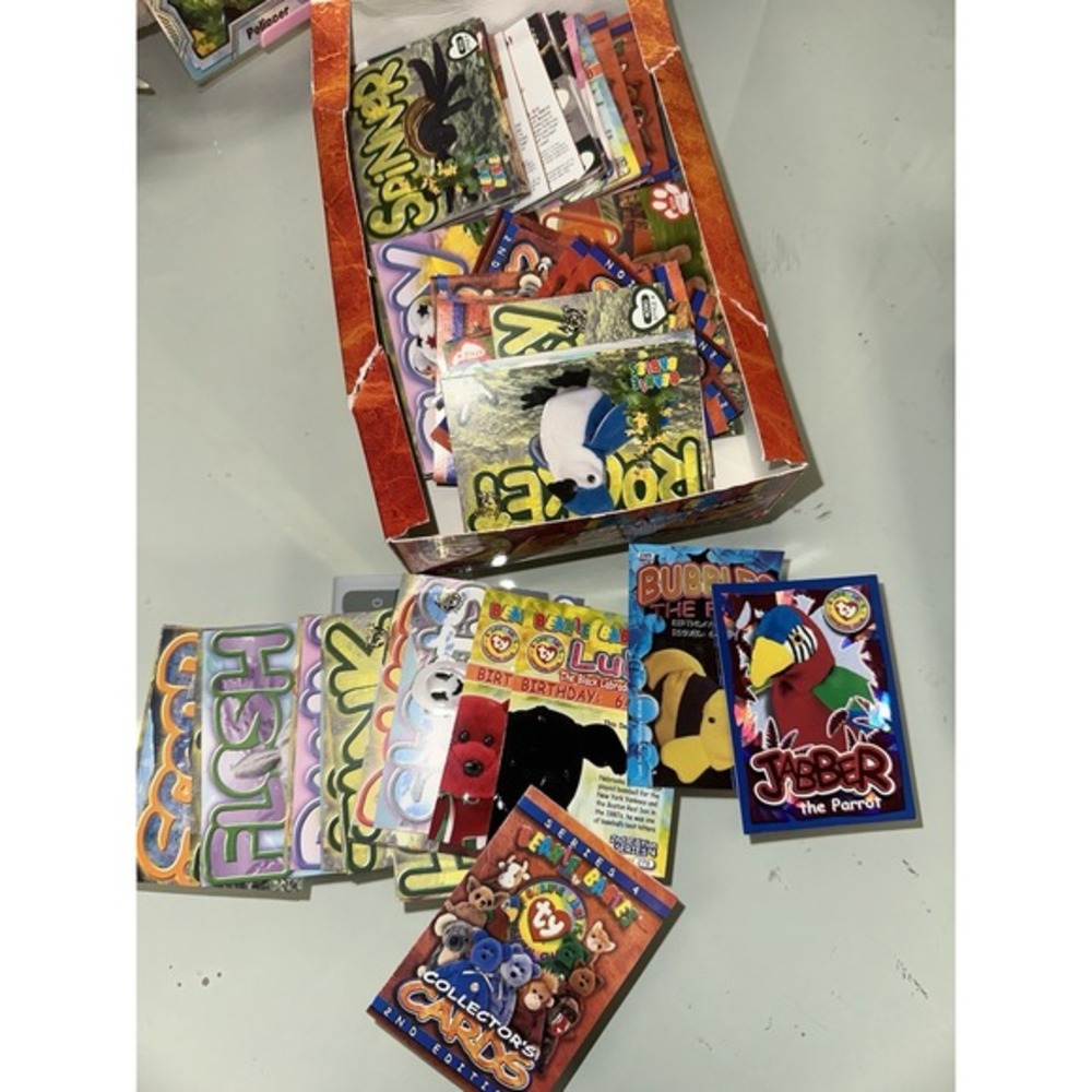 Open box full of beanie babies cards! holos, open box, bulk, shiny‎
